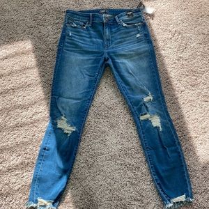 A&F Brand new Harper low rise jeans